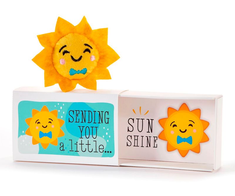 Pocket Hug - Sun
