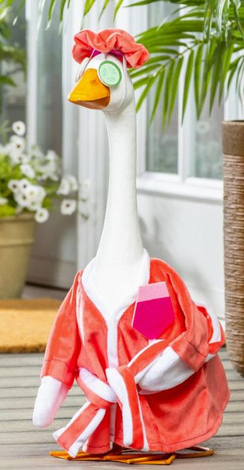 Porch Goose Outfit, Relaxation Time