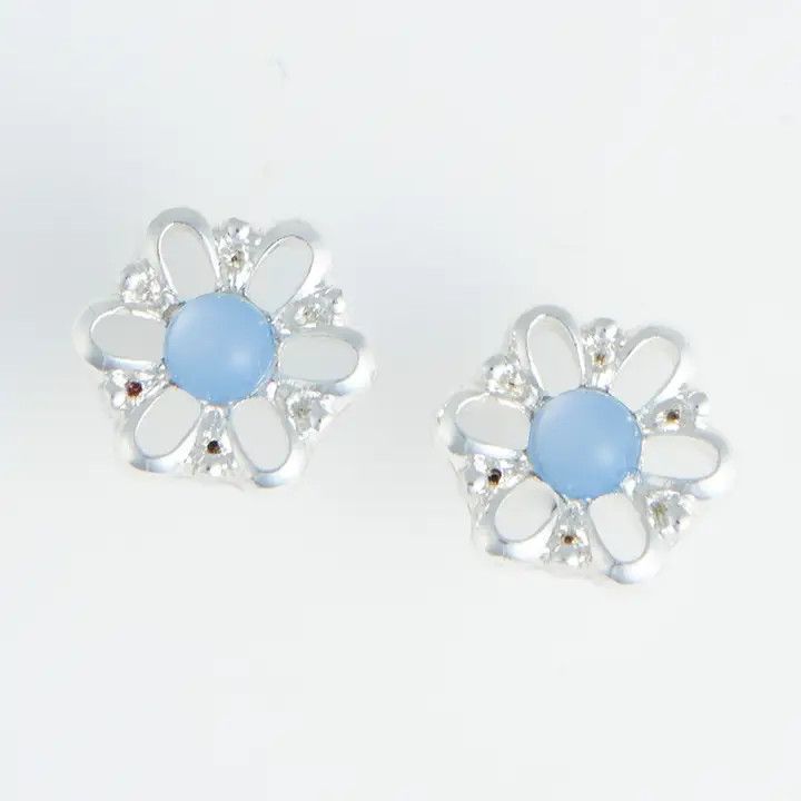 Ear Sense Silver and Blue Stone Flower Stud Earrings