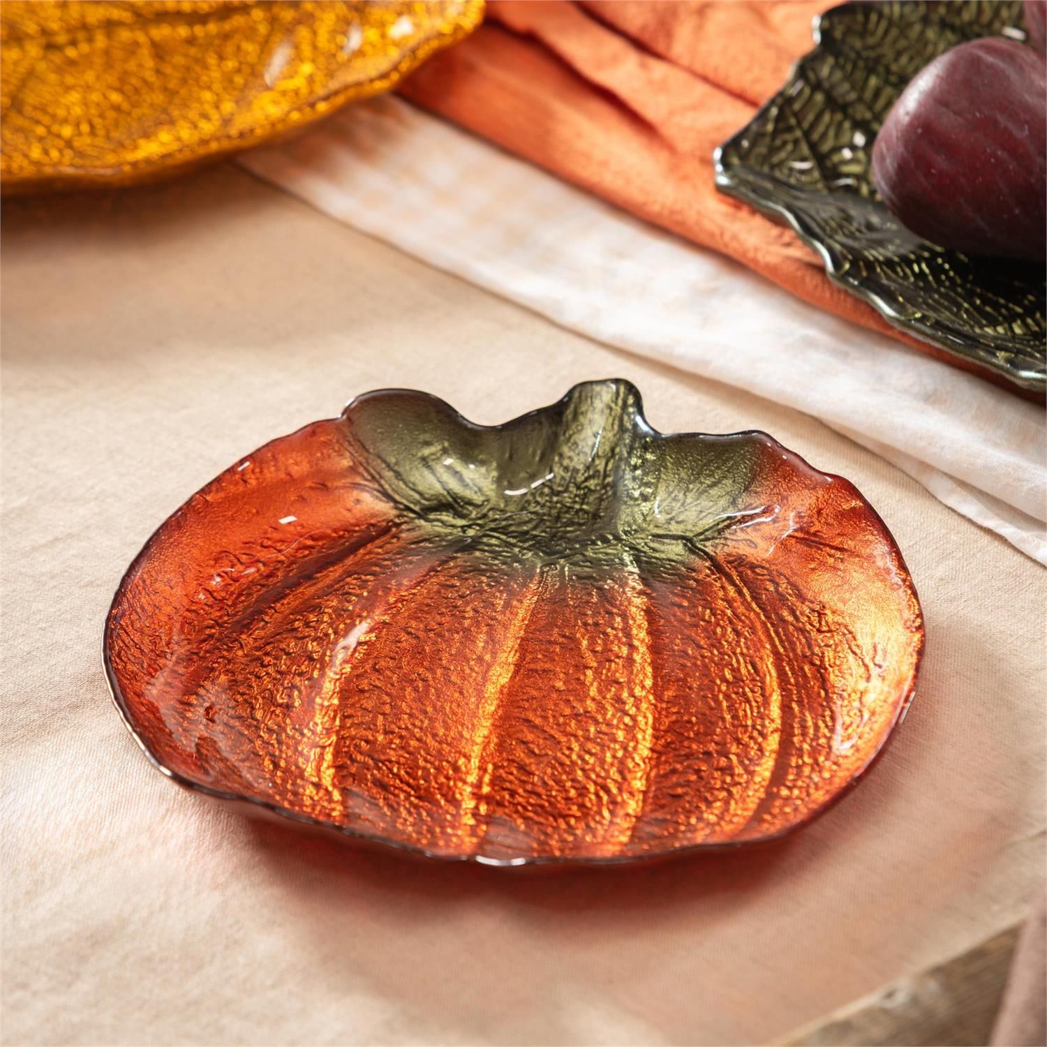 Harvest Blossom Serveware Glass Dish Pumpkin, 8.25