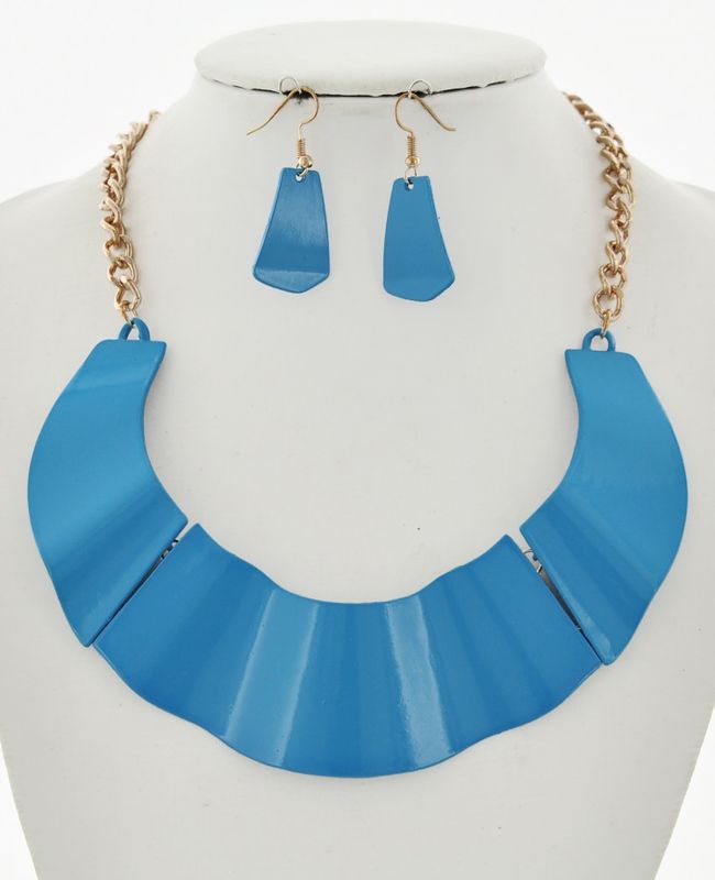 STATEMENT METAL NECKLACE &amp; EARRING SET