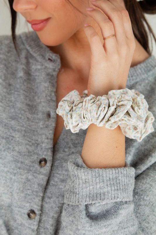 Wildflower Jumbo Scrunchie