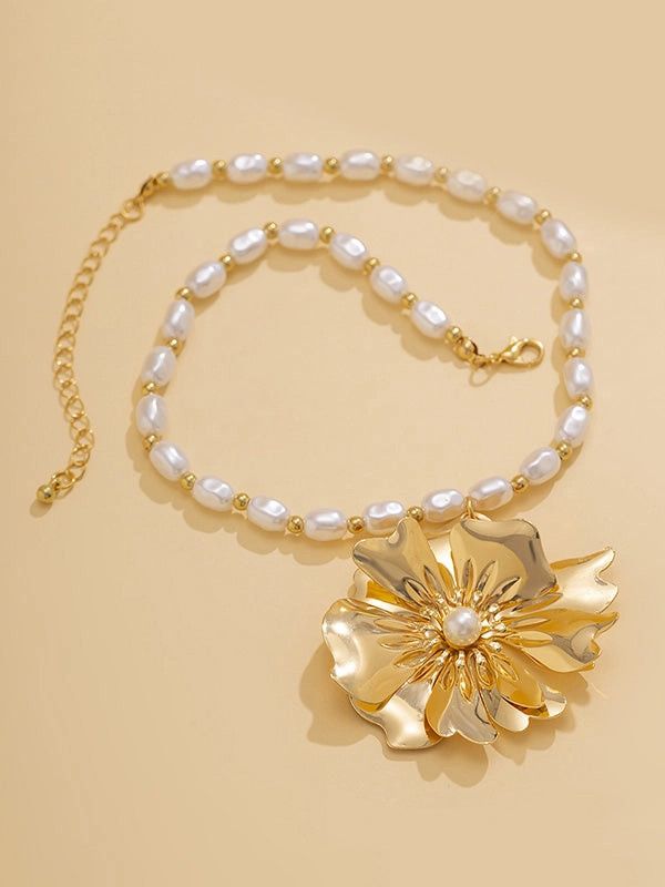 Beaded Flower Shape Necklaces Accessories GOLD / One_size