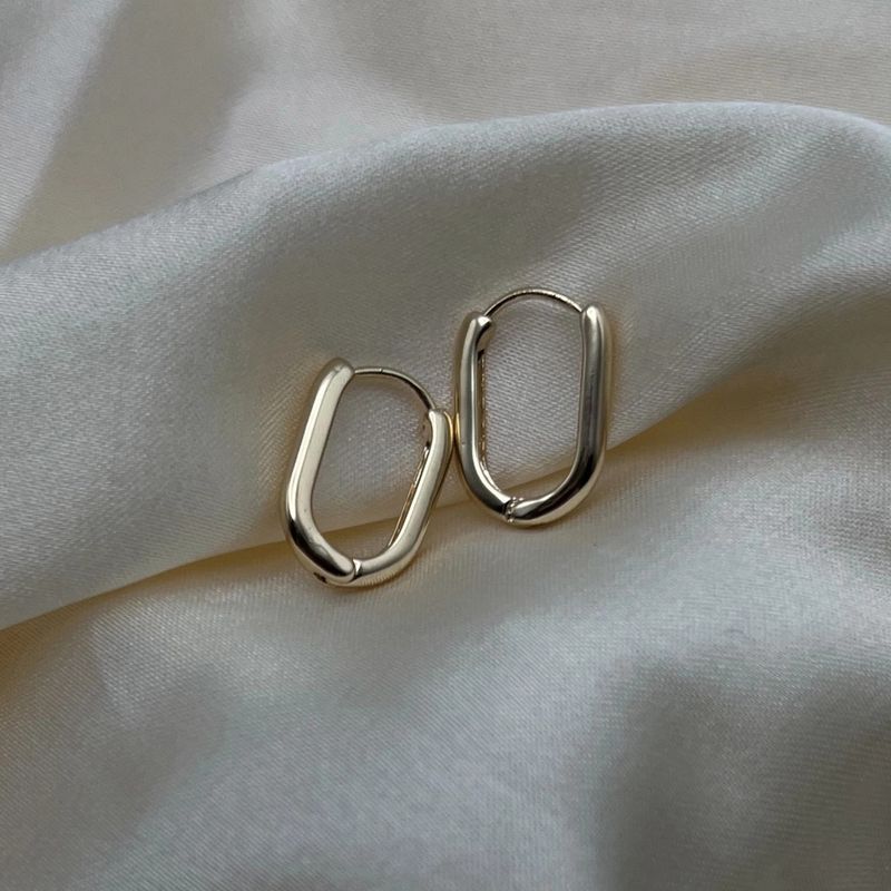 Link Huggie Hoop Earrings Silver / Small