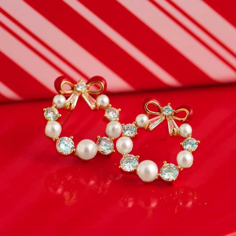 Christmas Wreath Earrings Faux Pearl Holiday Post Stud