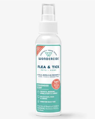 Flea, Tick &amp; Mosquito Spray - Cedar 4 Oz