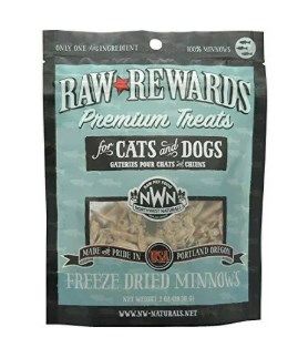 70838616 1 oz Dog Cat Freeze-Dried Treat Minnow