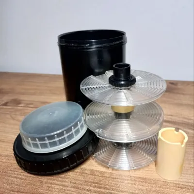 Universal Daylight Developing Tank for 16mm, 35mm, 60mm Film Made in USSR