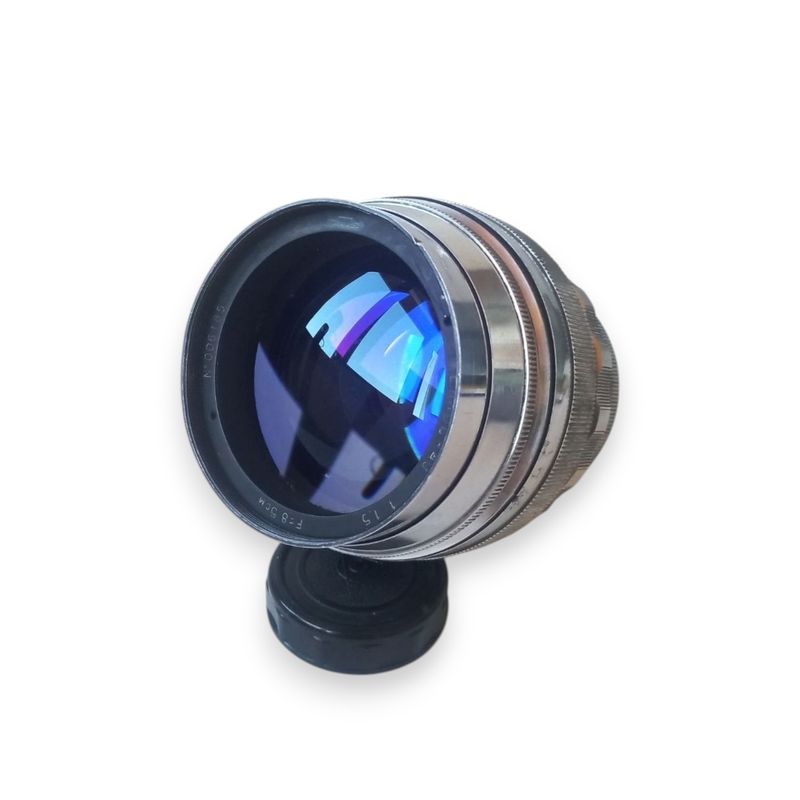 Helios-40 85mm f/1.5 Early Silver (1958, Red P)