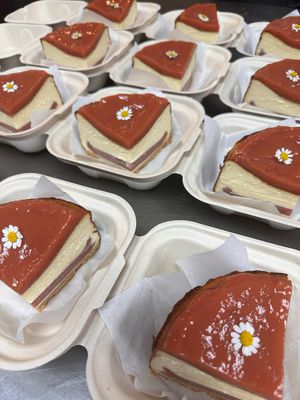 Quarter Guava Basque Cheesecake (2-3 Servings)
