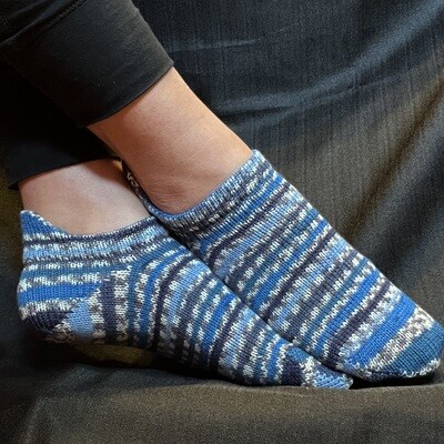Women's Sport Tabbed Socks Size 8-9 Ocean Blue