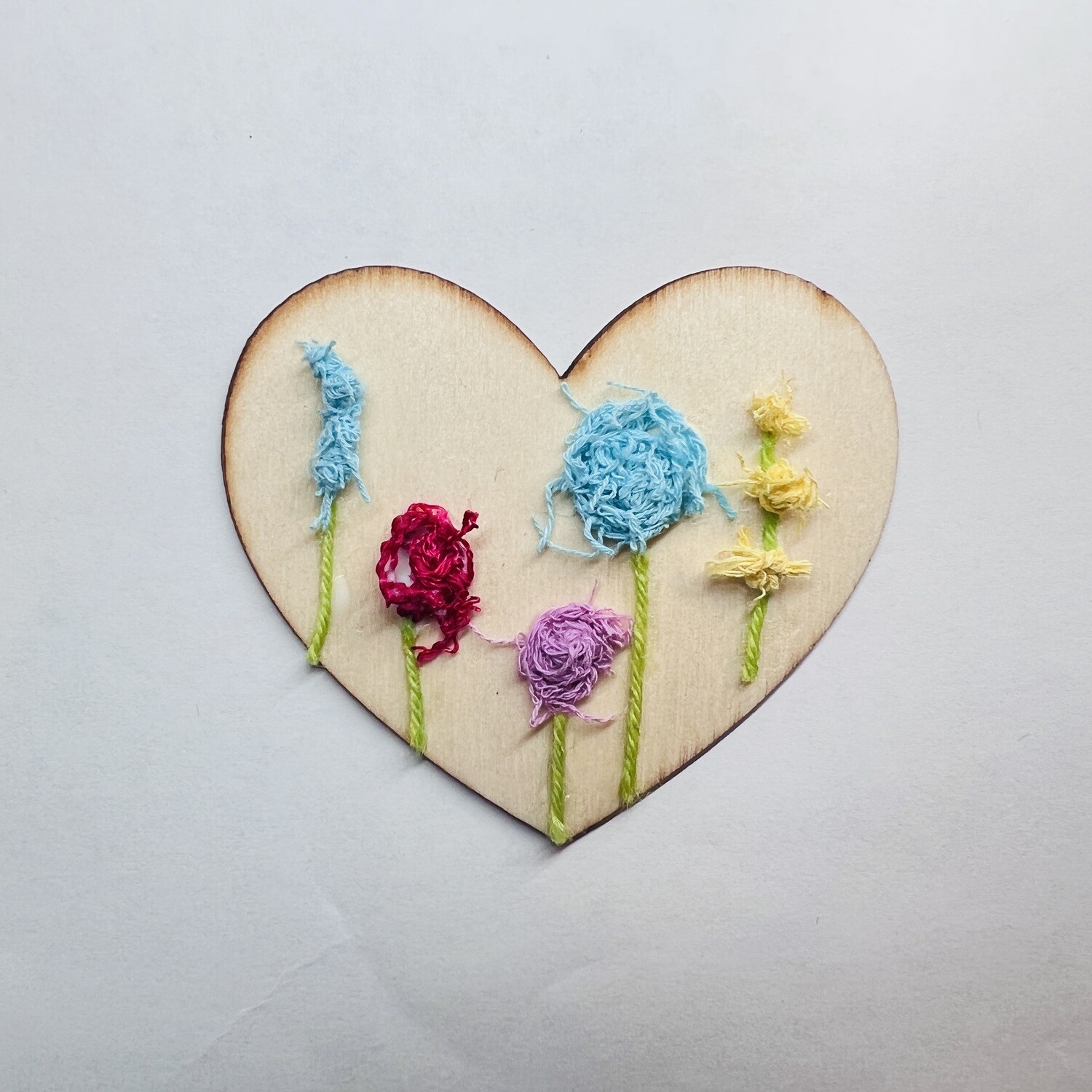 Spring Flowers Heart Magnet - Yarn Art 3