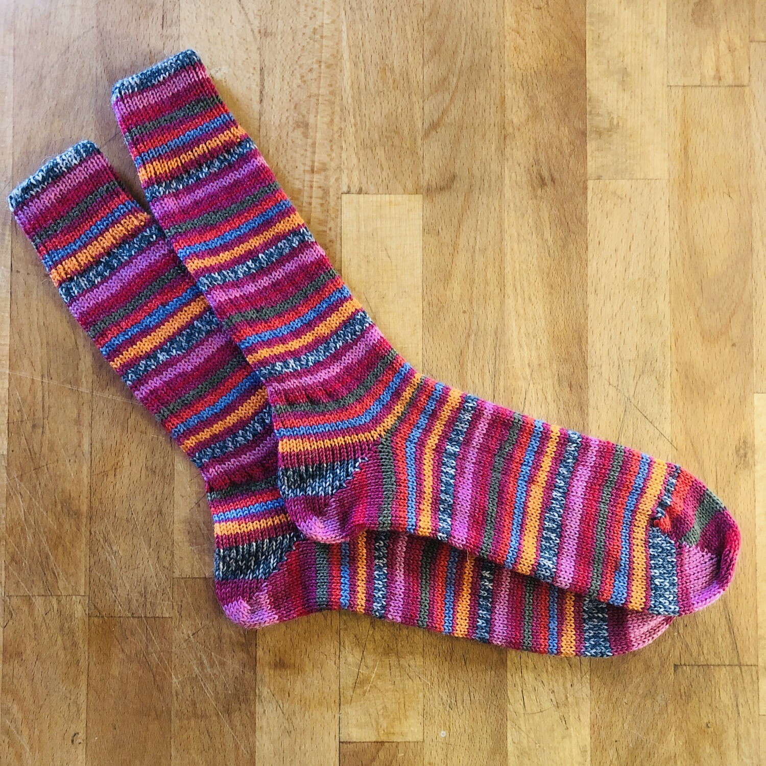 Woman's Crew Sock Size 5-6 Lotus - Pink, orange, grey