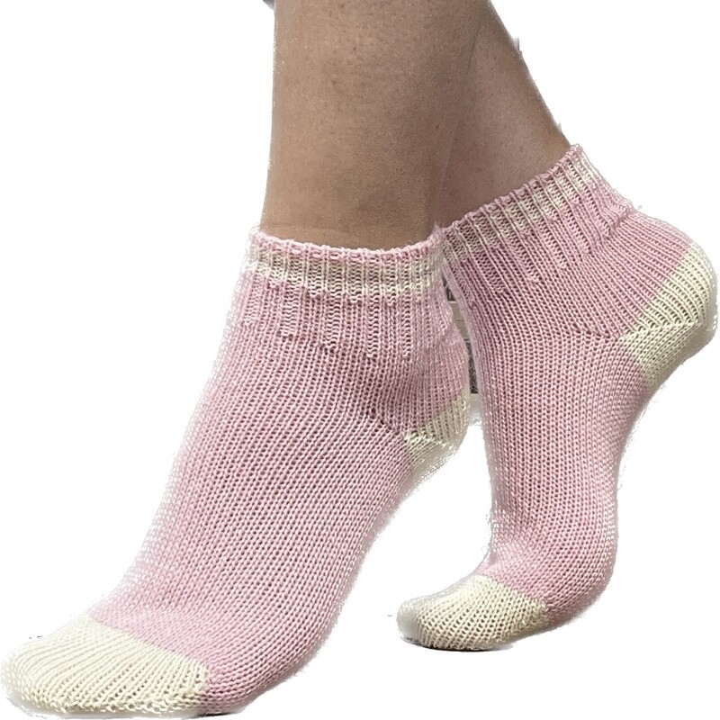 CSM Pattern: Ten-nis Sport Socks-  CSM Knitting Pattern