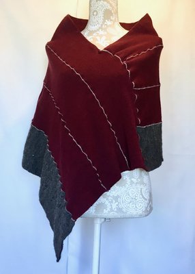 Poncho in Maroon & Gray