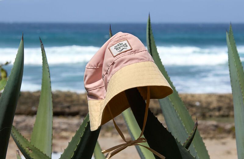 Lassig Uv hoedje vanilla peach 3-6jaar
