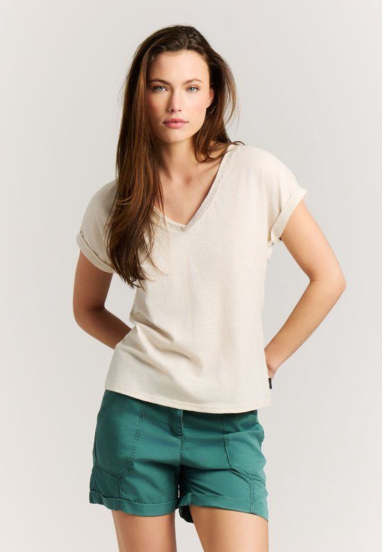 Monday`s shirt off white