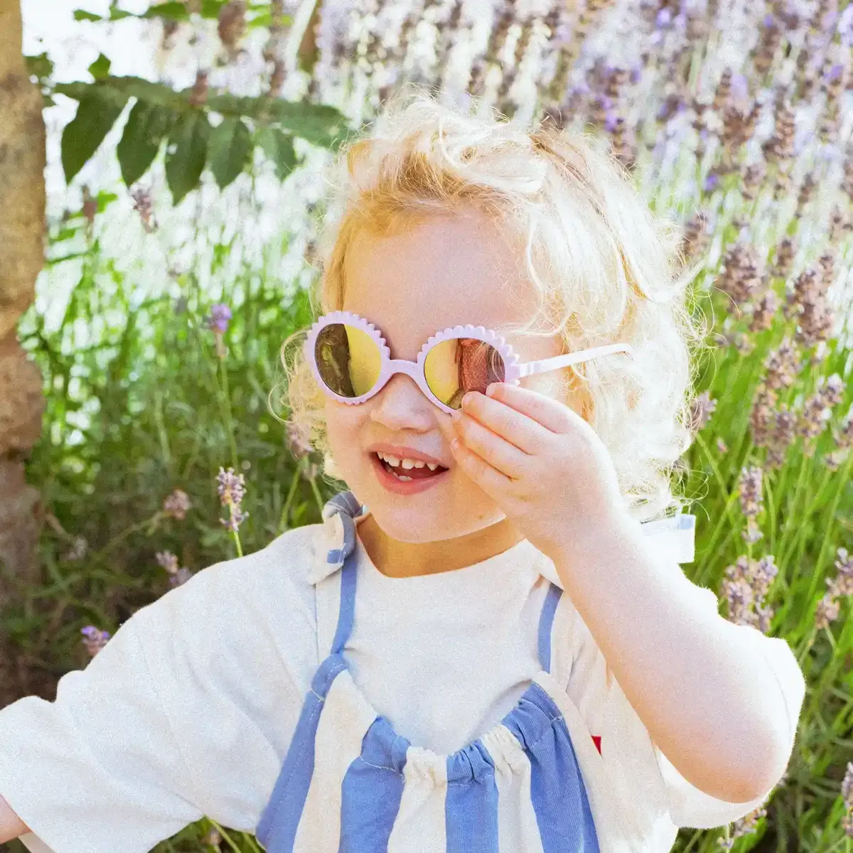 zonnebril fleur 0-1 jaar / 1-2 jaar/ 2-4 jaar pink