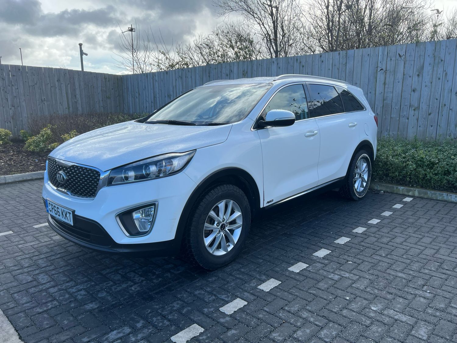 2016 Kia Sorento KX-1 2.2 CRDi KX-1 SUV 5dr Diesel Manual AWD Euro 6