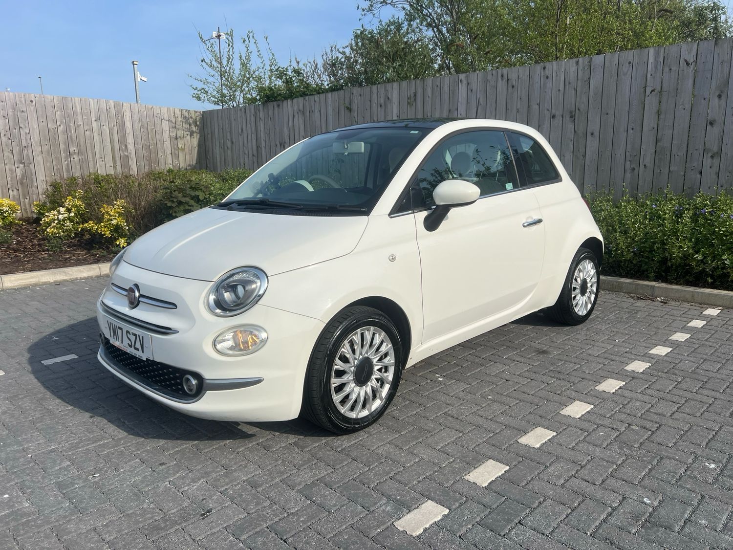 2017 Fiat 500 Lounge 1.2 Lounge Hatchback 3dr Petrol Manual Euro 6