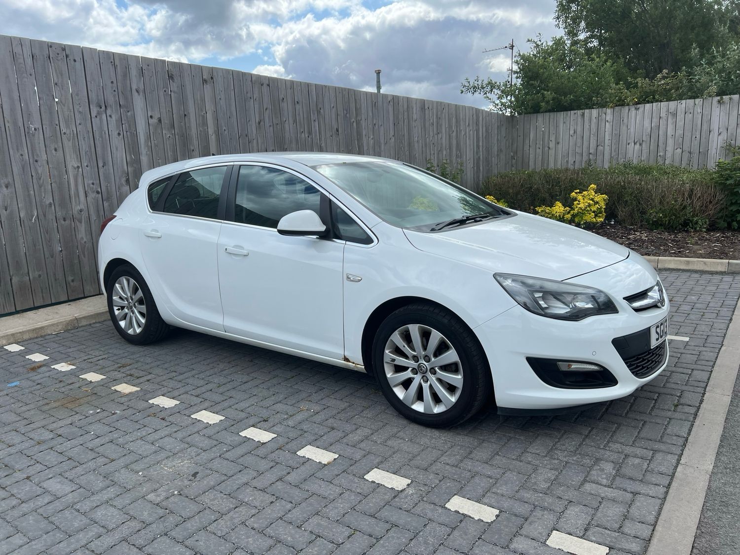 2013 Vauxhall Astra Tech Line  1.7 CDTi ecoFLEX Diesel Manual