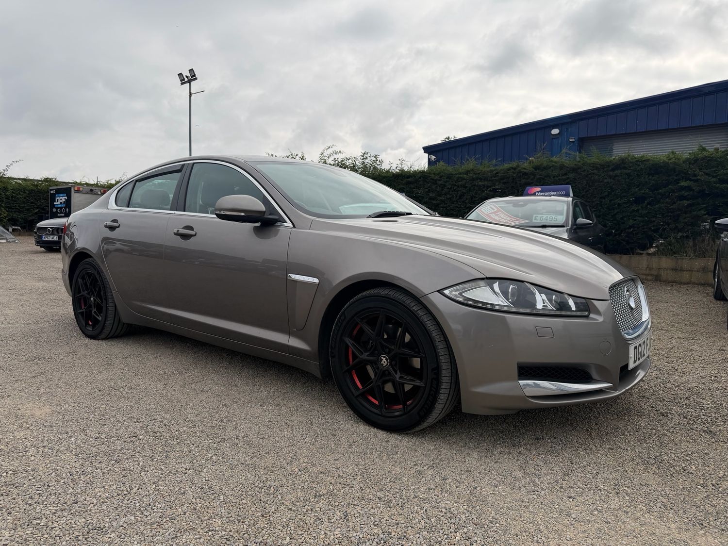 2012 Jaguar XF 2.2D Luxury Auto – Excellent Condition