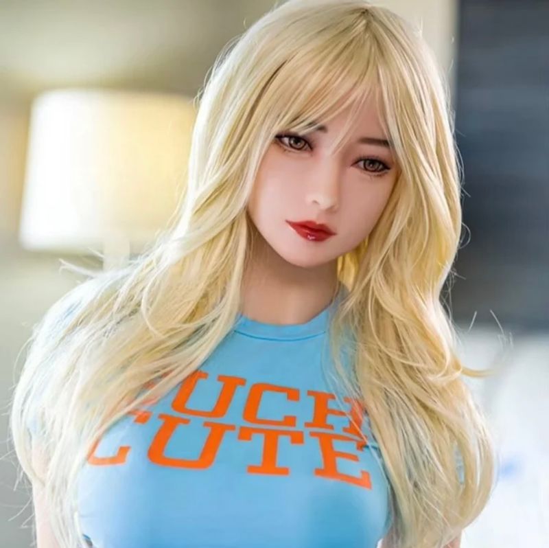 Sexroboter - Modell „Tiffany“ mit einfacher Sprach-u. Blowjobfunktion (Preis/Leistungs-Sieger)