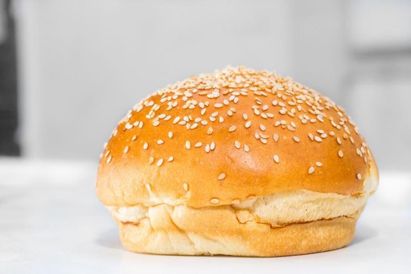 CAJA BURGER BRIOCHE 10 CM / 48 UNIDADES