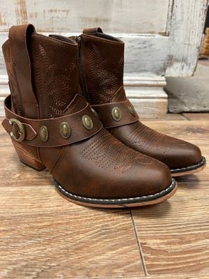 Kaylee-4 Buckled Ankle Boot