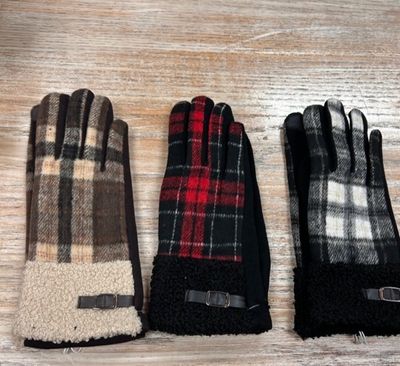 Tartan Boucle Gloves