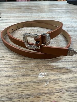 Skinny Solid Belt w/ Western Buckle-Brown