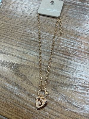 Gold Chain Heart Pendant Necklace