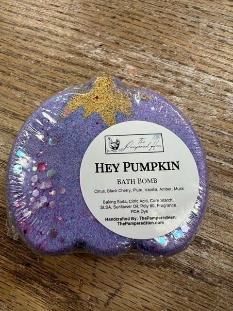 Hey Pumpkin Bath Bomb
