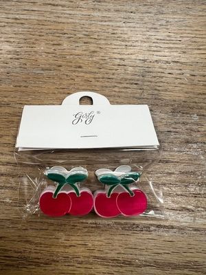 Red Cherry Clips