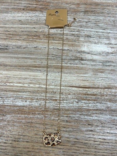Gold Necklace w/ Leopard Stone Pendant