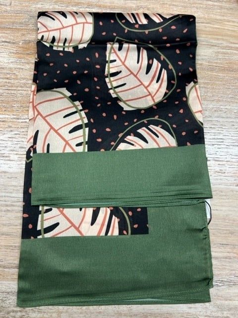 Square Printed Neck Scarf, Color: Leaves