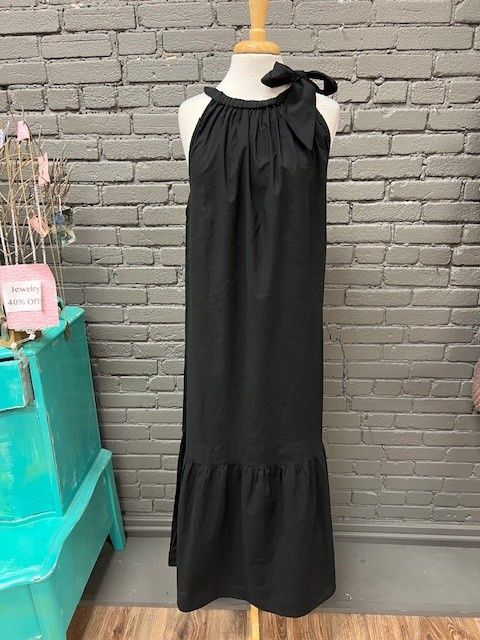 Julip Black Halter Maxi Dress, Size: Small