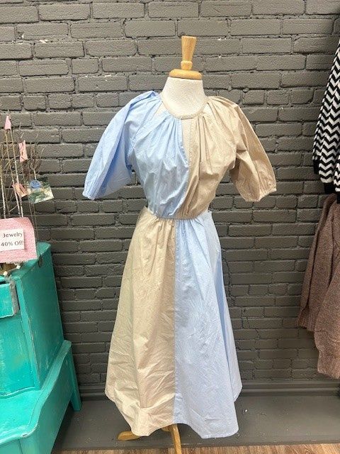 Hutton Midi Dress, Size: Small