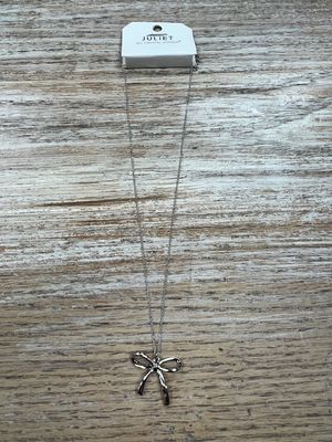 Silver Bow Necklace