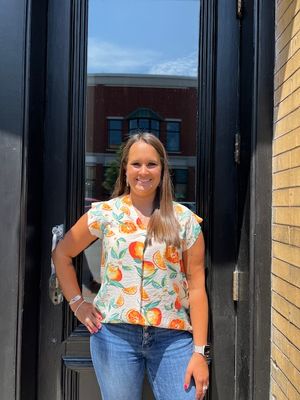 Rory Oranges Print VNeck Top