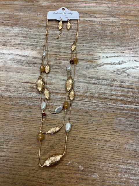 Triple Bead Gold Necklace