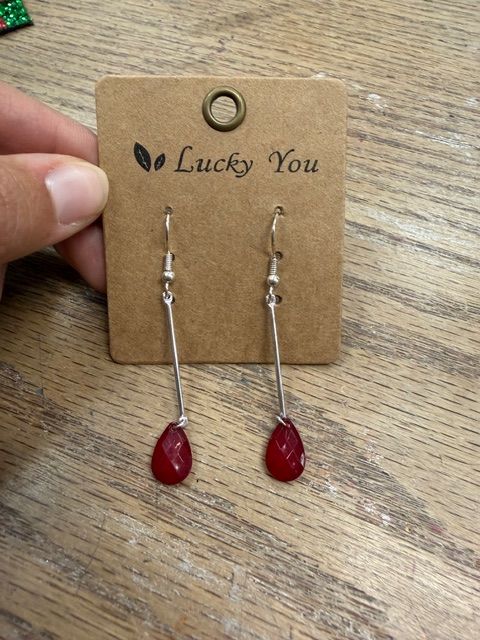 Silver Dangle Earrings w. Red