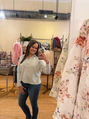 Dena Mint Exposed Hem LS