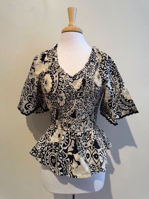 Demi Paisley Smocked Top