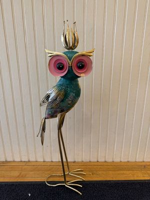 Metal Owl Decor
