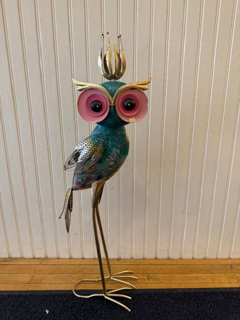 Metal Owl Decor