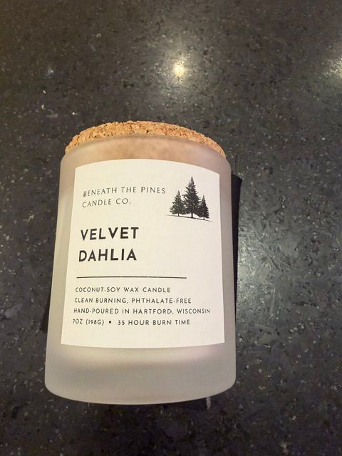 Velvet Dahlia Candle