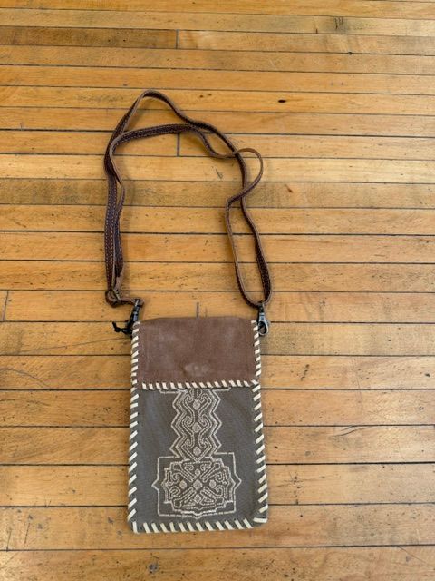 Cheyenne Peaks Crossbody Bag