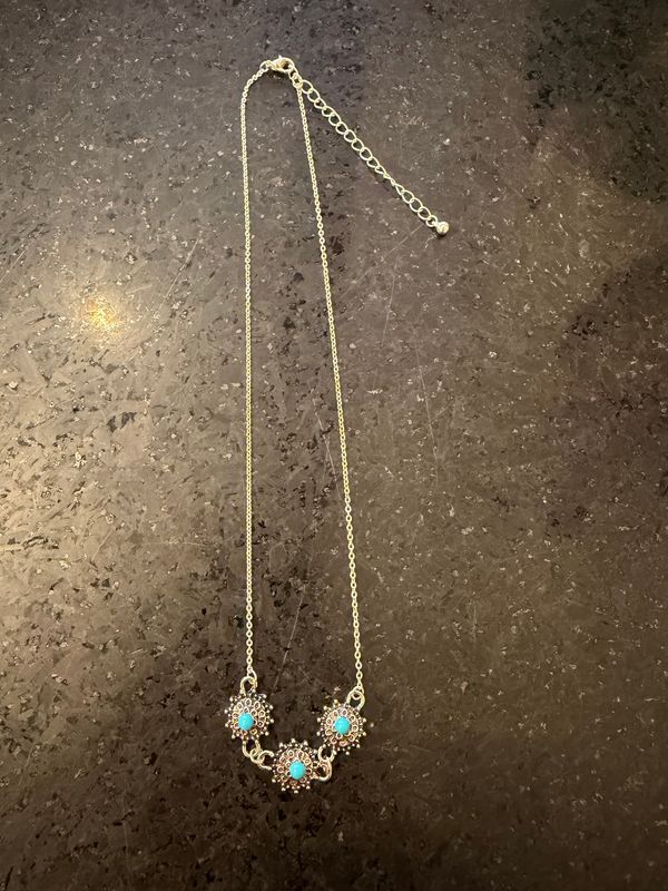 Silver Western Turq Necklace