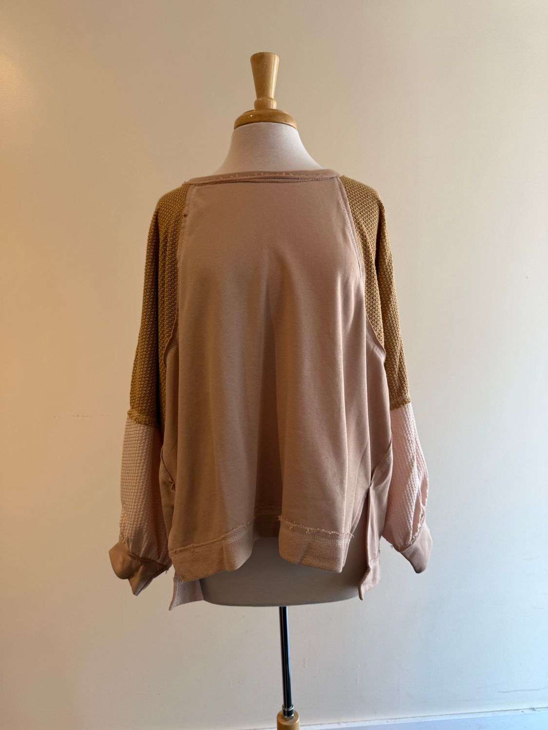 Alice Taupe Colorblock LS, Size: Small
